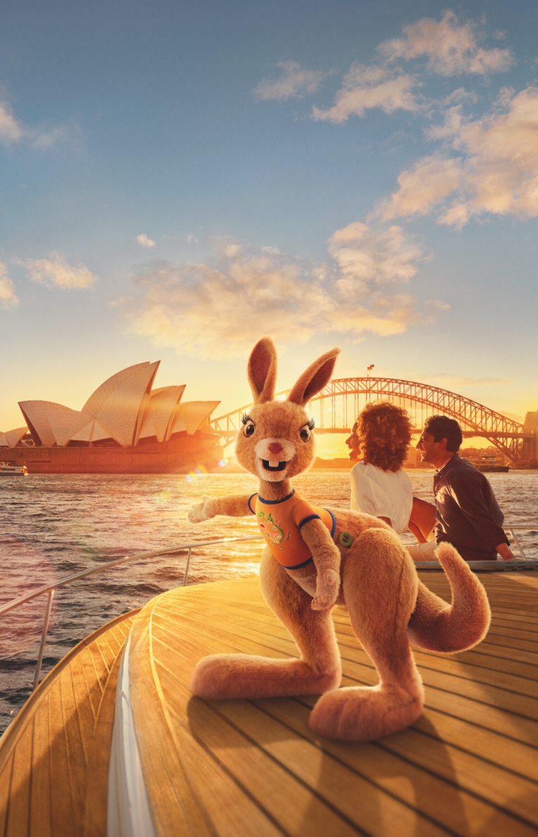 Rose Byrne and Ruby the souvenir kangaroo, Come and Say G'day © Tourism Australia